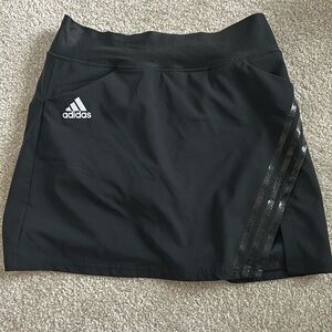 Adidas golf skort wore one time